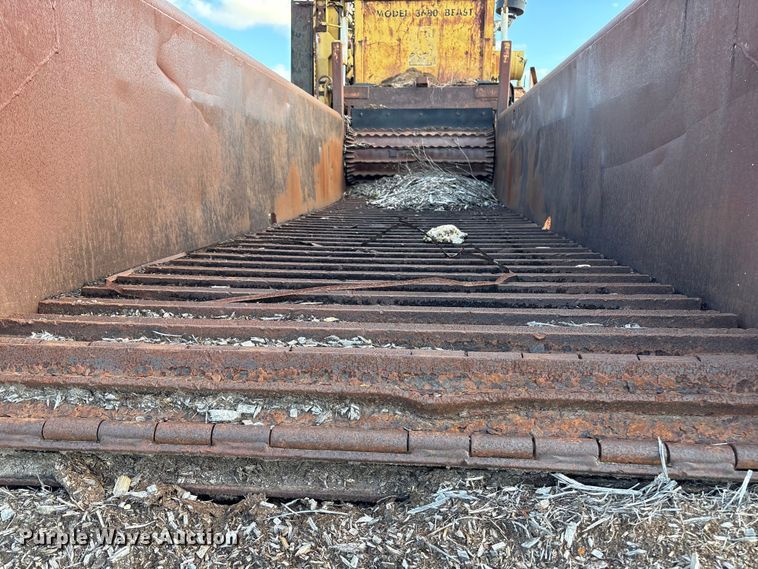 image for item ET8530 Bandit Beast 3680 horizontal grinder