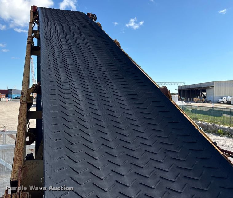 image for item ET8530 Bandit Beast 3680 horizontal grinder