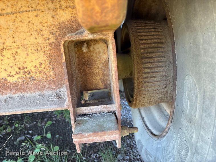 image for item ET8530 Bandit Beast 3680 horizontal grinder