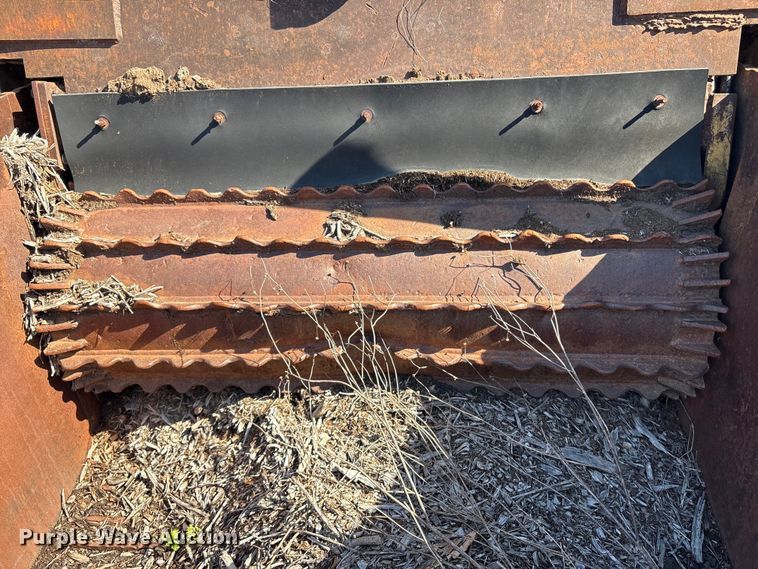 image for item ET8530 Bandit Beast 3680 horizontal grinder