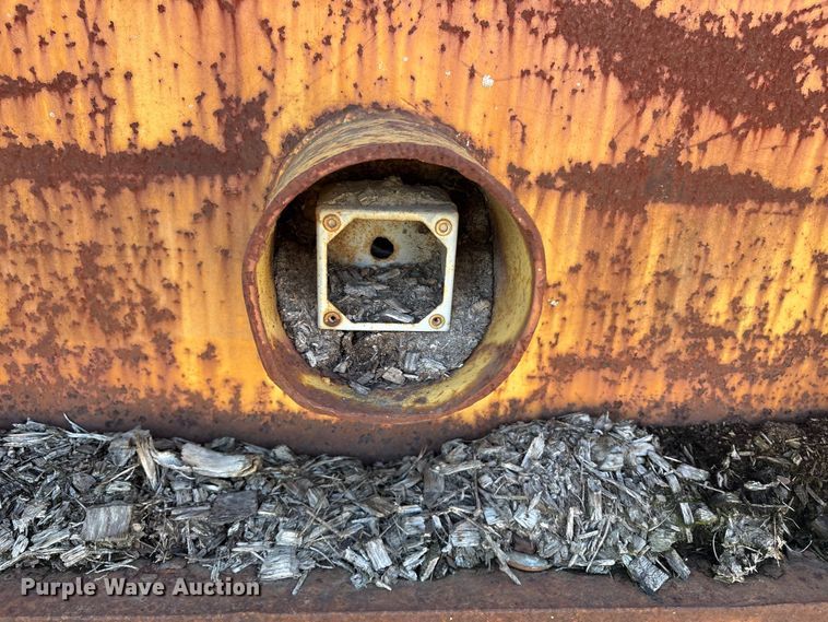 image for item ET8530 Bandit Beast 3680 horizontal grinder