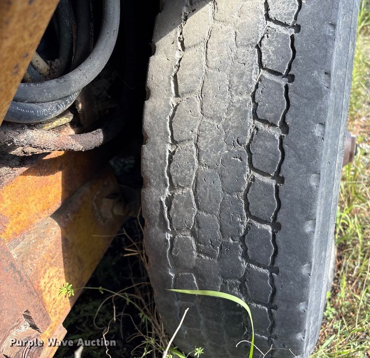 image for item ET8530 Bandit Beast 3680 horizontal grinder