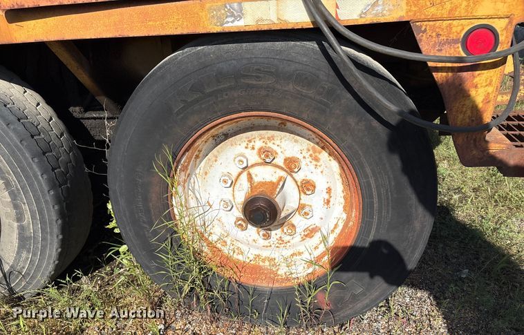 image for item ET8530 Bandit Beast 3680 horizontal grinder