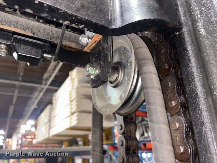 image for item ET8532 2014 Toyota 8FGC55U forklift