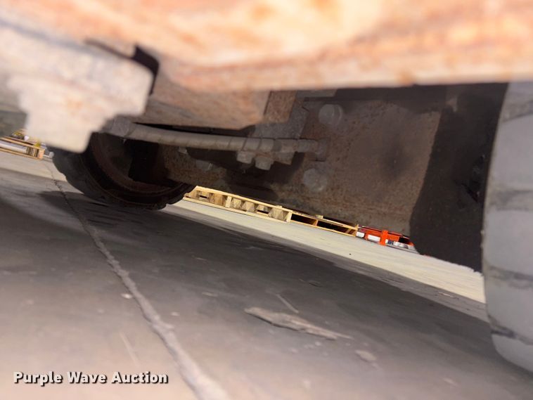 image for item ET8532 2014 Toyota 8FGC55U forklift