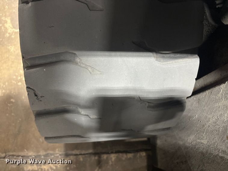 image for item ET8532 2014 Toyota 8FGC55U forklift