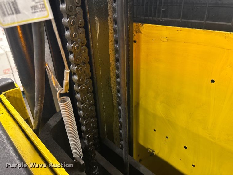 image for item ET8533 2018 Hyster R30XM3 order picker