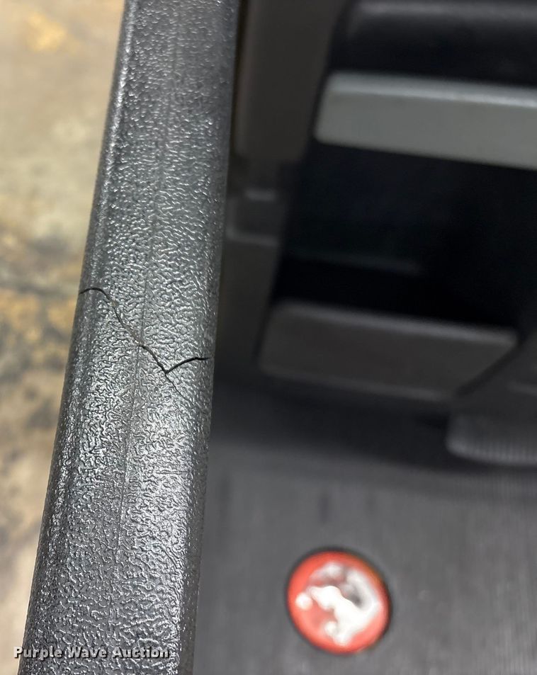 image for item ET8533 2018 Hyster R30XM3 order picker