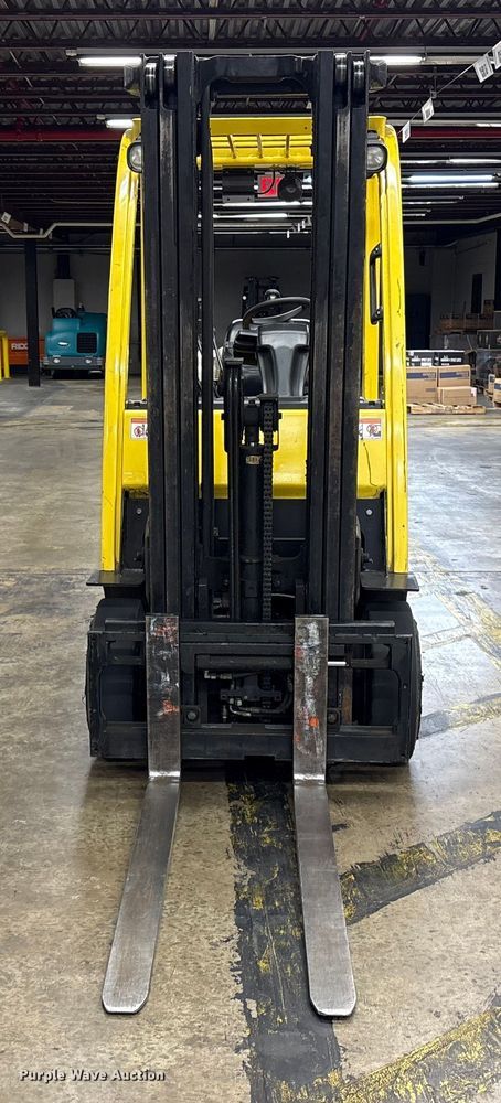 image for item ET8534 2016 Hyster S50CT  forklift