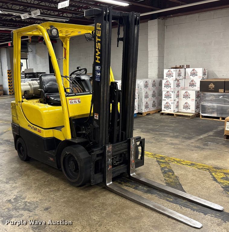 image for item ET8534 2016 Hyster S50CT  forklift