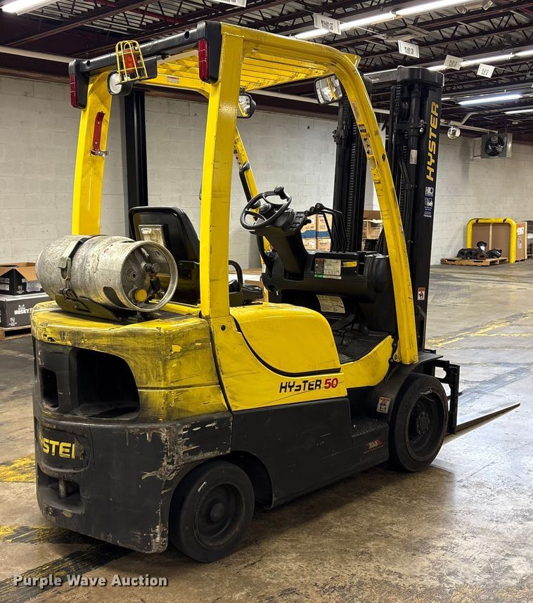image for item ET8534 2016 Hyster S50CT  forklift