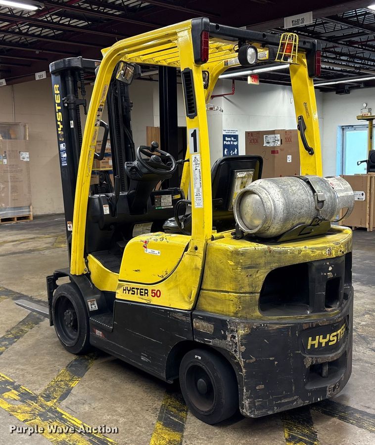 image for item ET8534 2016 Hyster S50CT  forklift