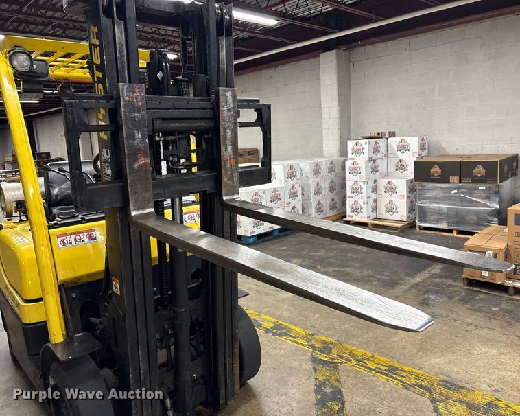 image for item ET8534 2016 Hyster S50CT  forklift