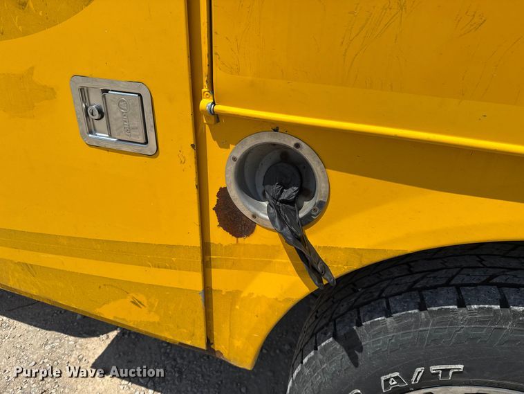 image for item EU2078 2015 Chevrolet Silverado 3500HD utility bed pickup truck