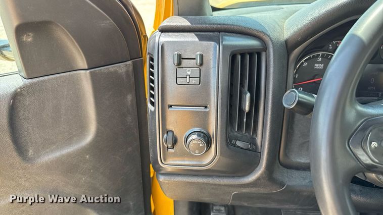 image for item EU2078 2015 Chevrolet Silverado 3500HD utility bed pickup truck