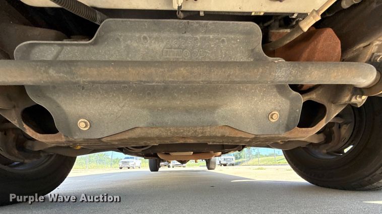 image for item EU2158 2016 Chevrolet Express van