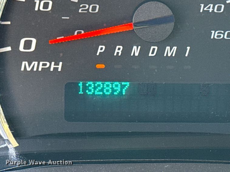 image for item EU2158 2016 Chevrolet Express van