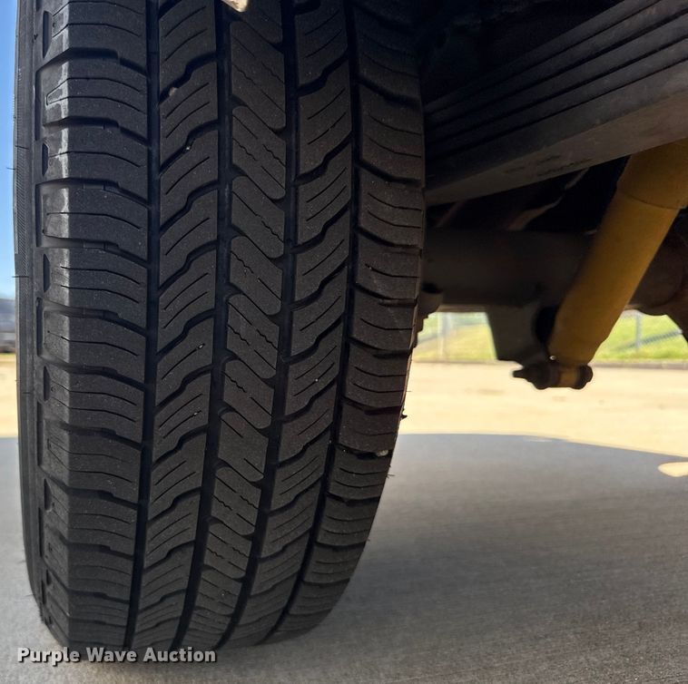 image for item EU2158 2016 Chevrolet Express van