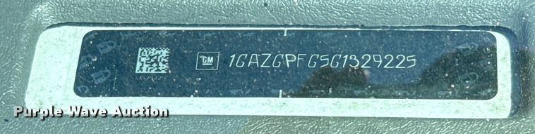 image for item EU2158 2016 Chevrolet Express van