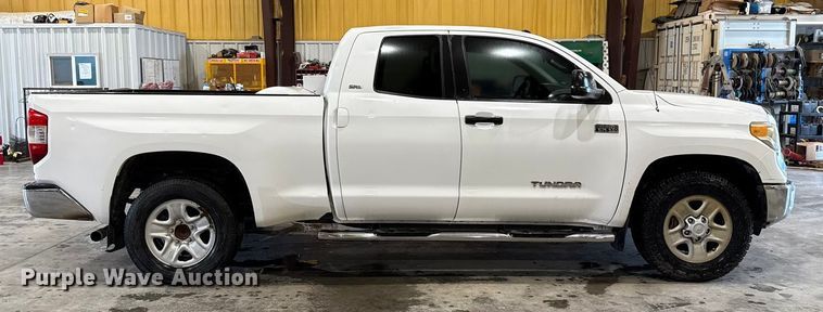 image for item EU2168 2014 Toyota Tundra Double Cab pickup truck