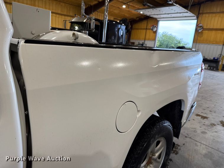 image for item EU2168 2014 Toyota Tundra Double Cab pickup truck