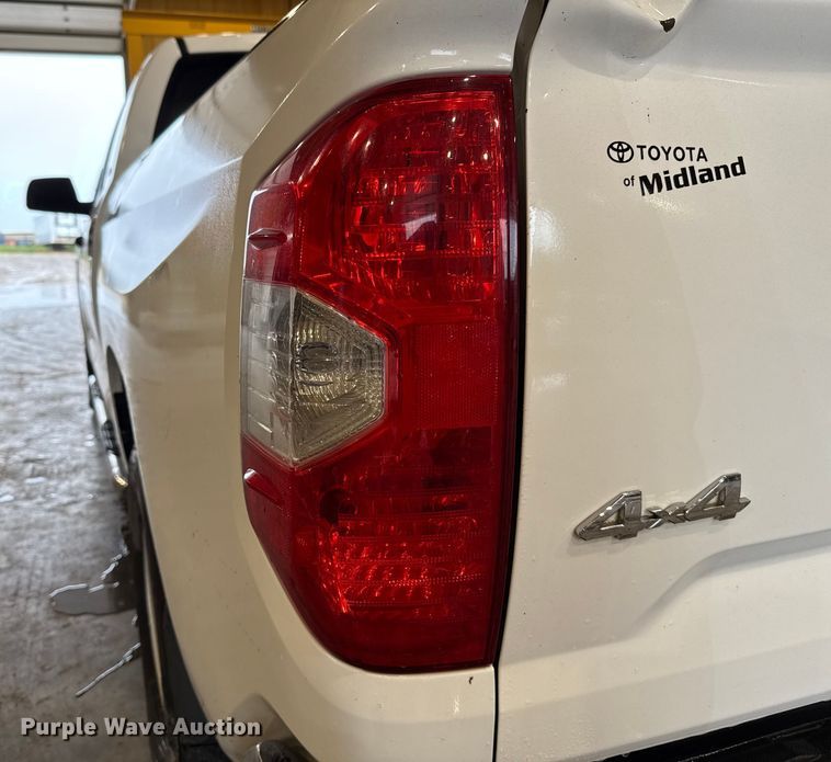 image for item EU2168 2014 Toyota Tundra Double Cab pickup truck