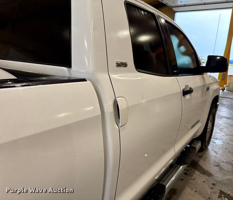 image for item EU2168 2014 Toyota Tundra Double Cab pickup truck