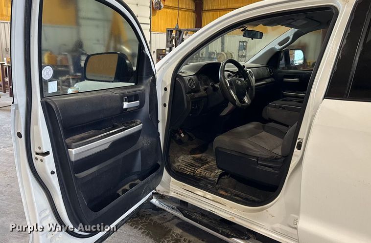 image for item EU2168 2014 Toyota Tundra Double Cab pickup truck