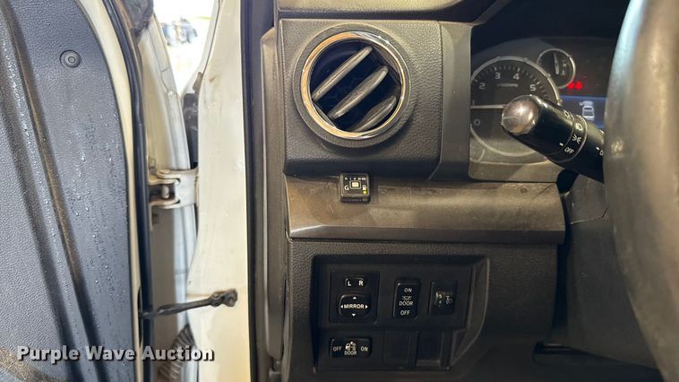 image for item EU2168 2014 Toyota Tundra Double Cab pickup truck