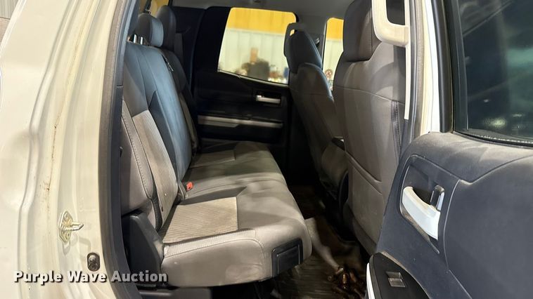 image for item EU2168 2014 Toyota Tundra Double Cab pickup truck