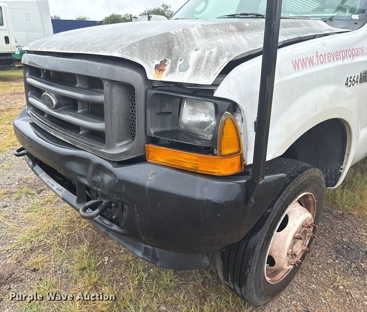 image for item EU2176 2001 Ford F550 utility / service truck