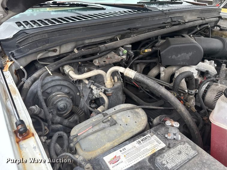 image for item EU2176 2001 Ford F550 utility / service truck