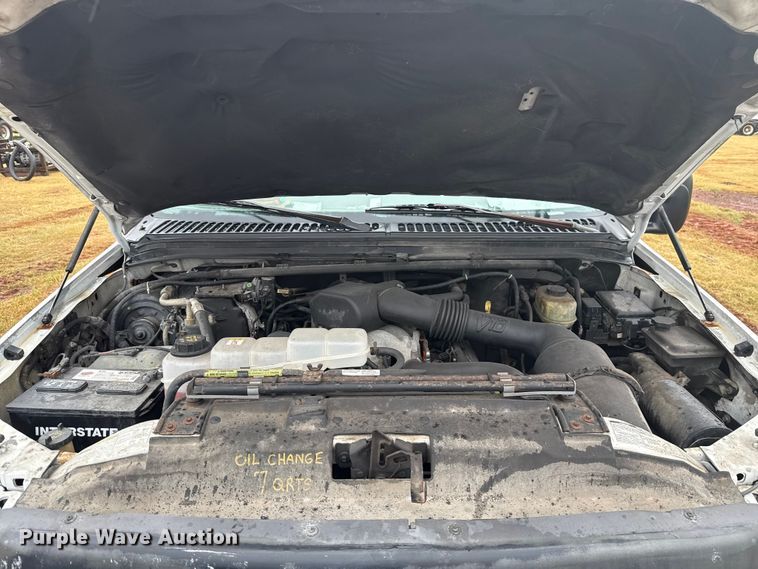 image for item EU2176 2001 Ford F550 utility / service truck