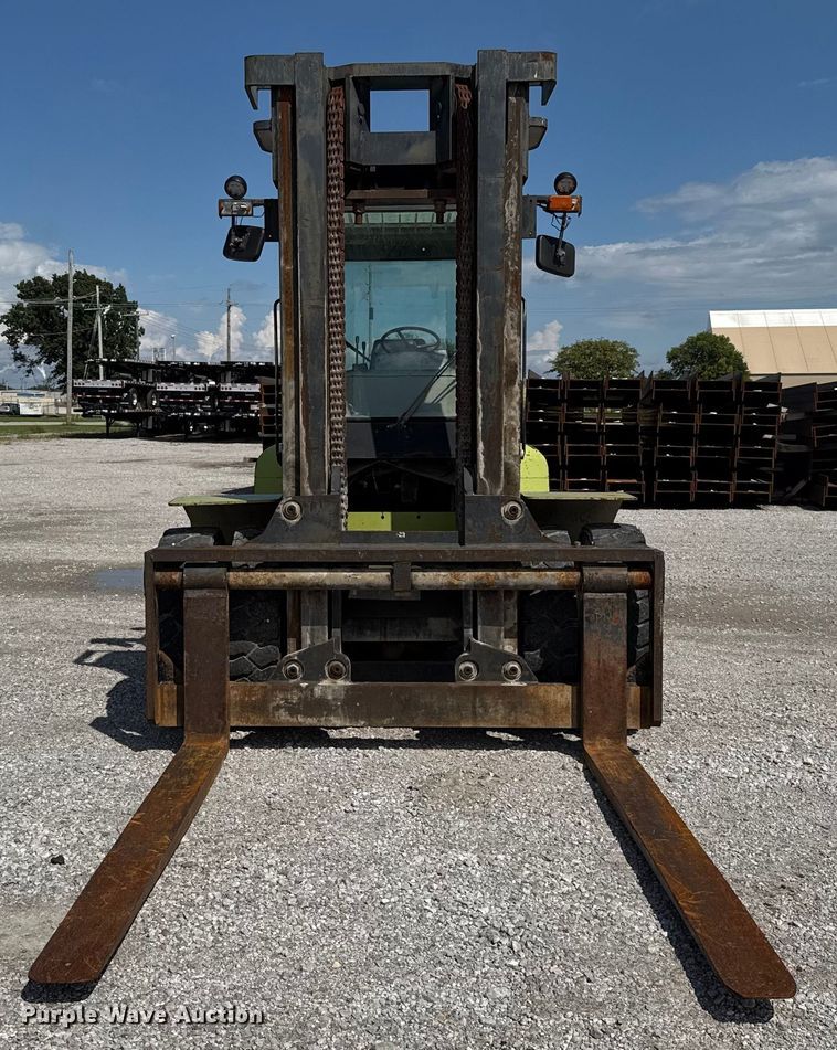 image for item EU2202 2001 Clark CDP120 forklift