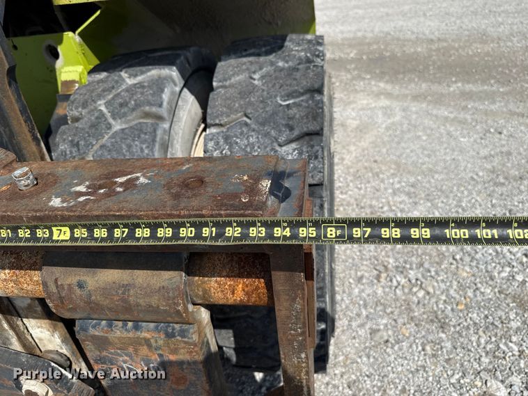 image for item EU2202 2001 Clark CDP120 forklift