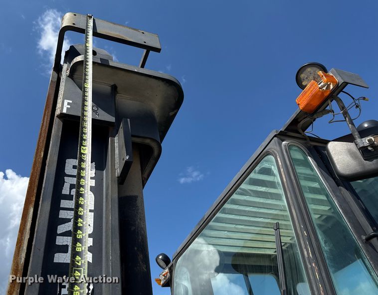 image for item EU2202 2001 Clark CDP120 forklift