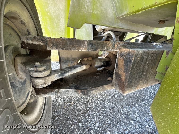 image for item EU2202 2001 Clark CDP120 forklift