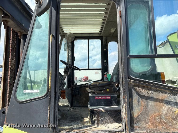 image for item EU2202 2001 Clark CDP120 forklift