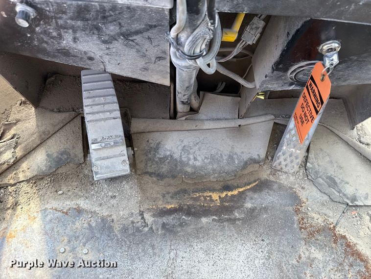 image for item EU2202 2001 Clark CDP120 forklift