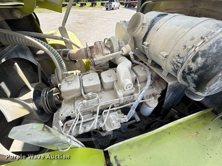 image for item EU2202 2001 Clark CDP120 forklift