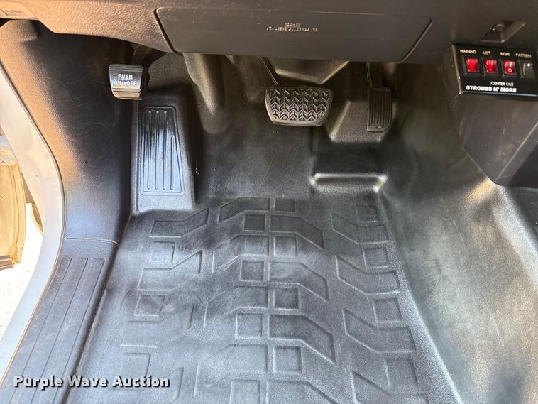 image for item EU2203 2020 Toyota Tundra SR5 Double Cab pickup truck