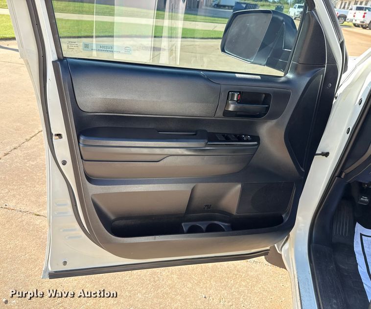 image for item EU2204 2020 Toyota Tundra SR5 Double Cab pickup truck