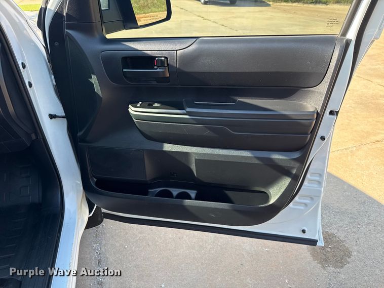 image for item EU2204 2020 Toyota Tundra SR5 Double Cab pickup truck