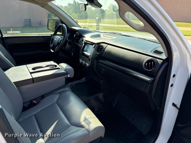 image for item EU2204 2020 Toyota Tundra SR5 Double Cab pickup truck