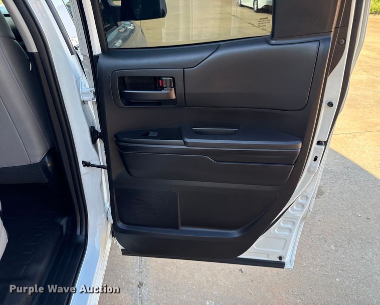 image for item EU2204 2020 Toyota Tundra SR5 Double Cab pickup truck