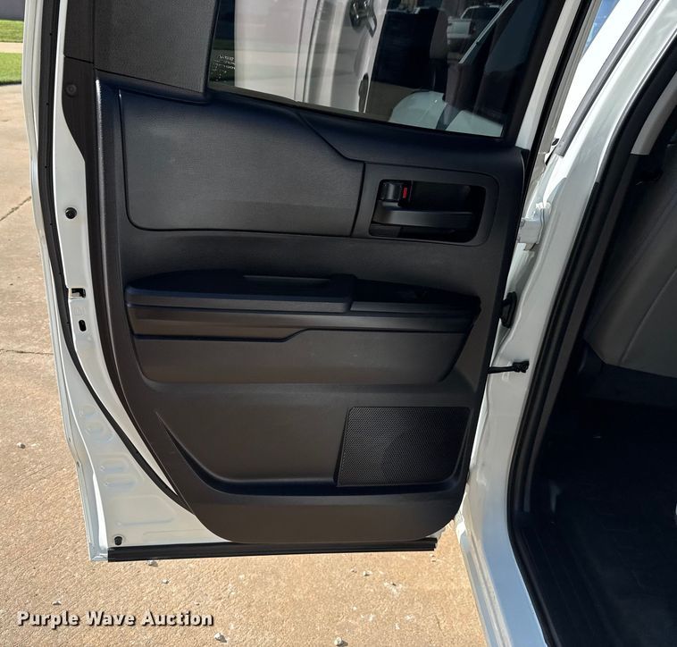 image for item EU2204 2020 Toyota Tundra SR5 Double Cab pickup truck