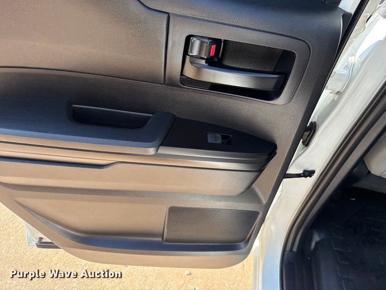 image for item EU2204 2020 Toyota Tundra SR5 Double Cab pickup truck