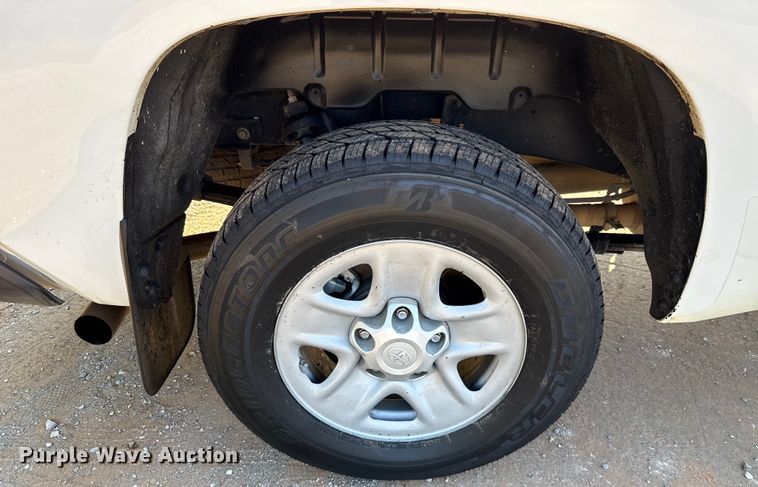 image for item EU2204 2020 Toyota Tundra SR5 Double Cab pickup truck