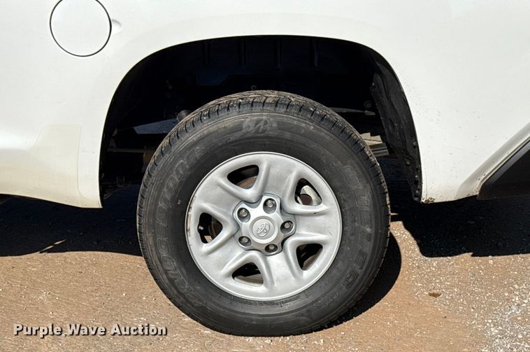 image for item EU2204 2020 Toyota Tundra SR5 Double Cab pickup truck