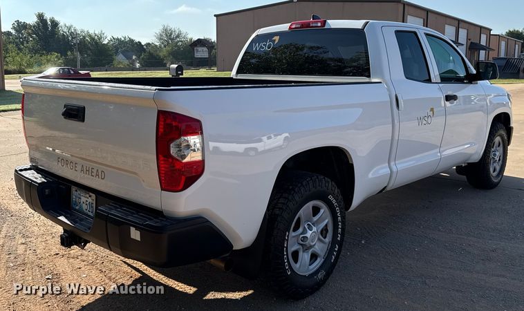 image for item EU2205 2020 Toyota Tundra SR5 Double Cab pickup truck